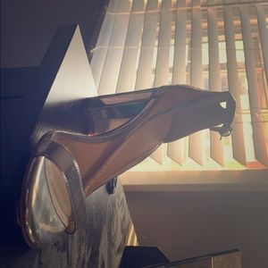 Jessica Simpson silver open toe heels